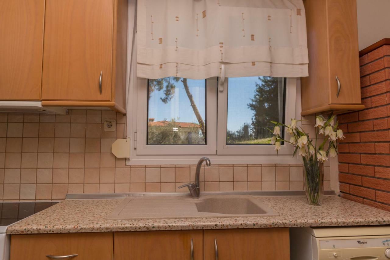 Kyrana Apartments Paliouri Luaran gambar