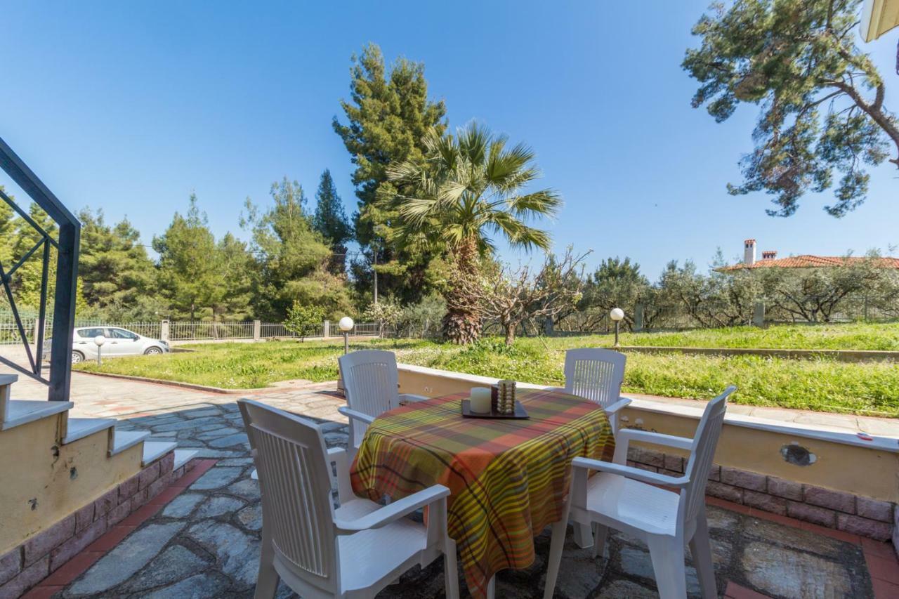Kyrana Apartments Paliouri Luaran gambar